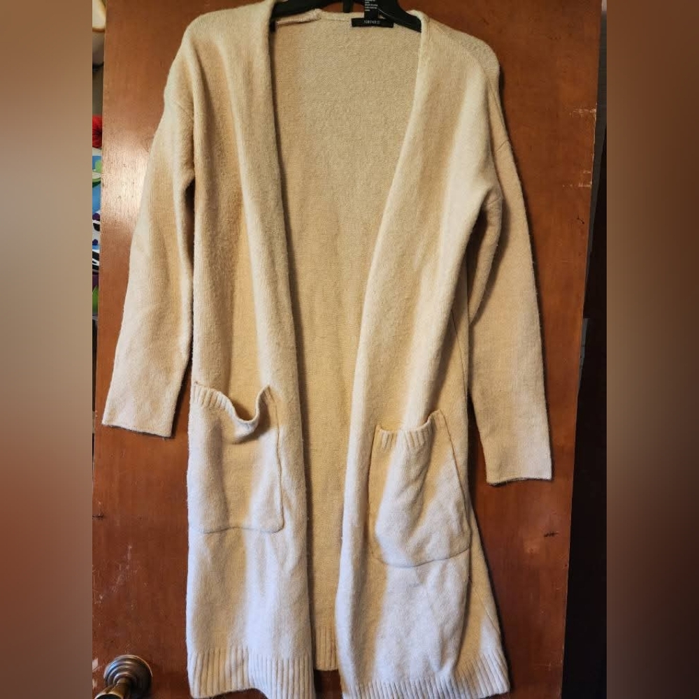 Woman's Cardigan